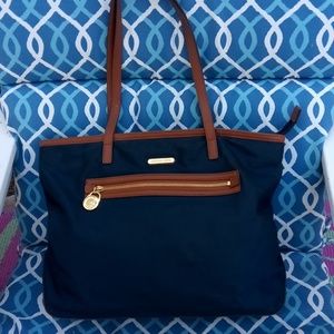 👜 Michael Kors Navy tote👜